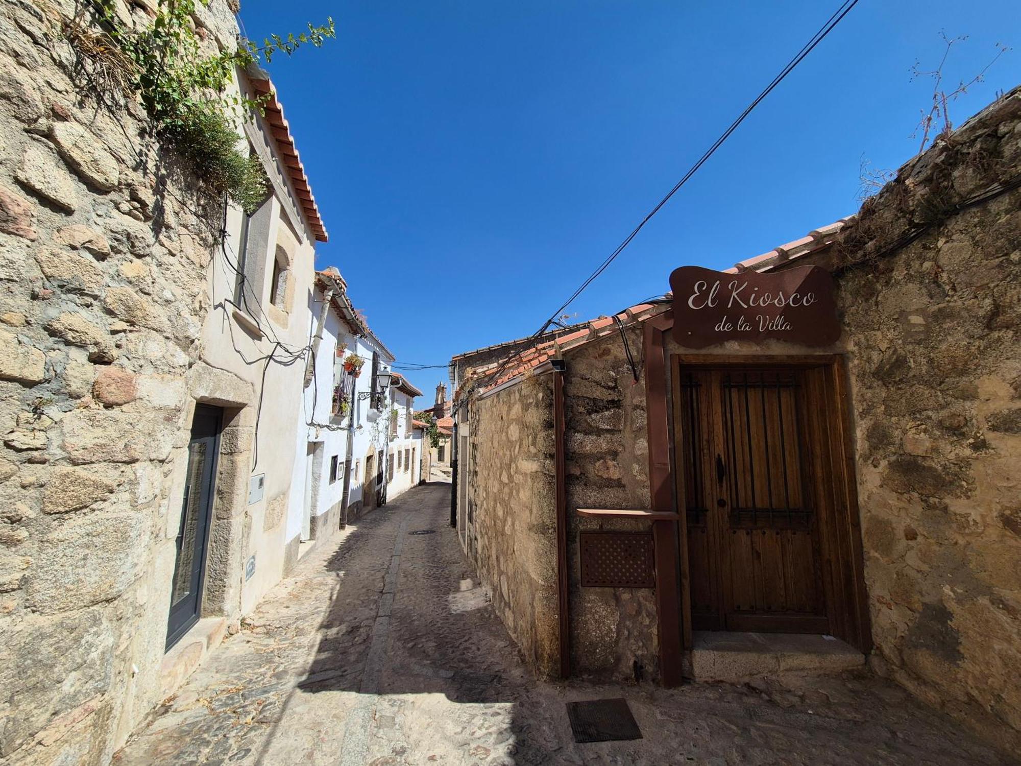 Grupo Garcia De Paredes Apartamentos Turisticos Trujillo Buitenkant foto