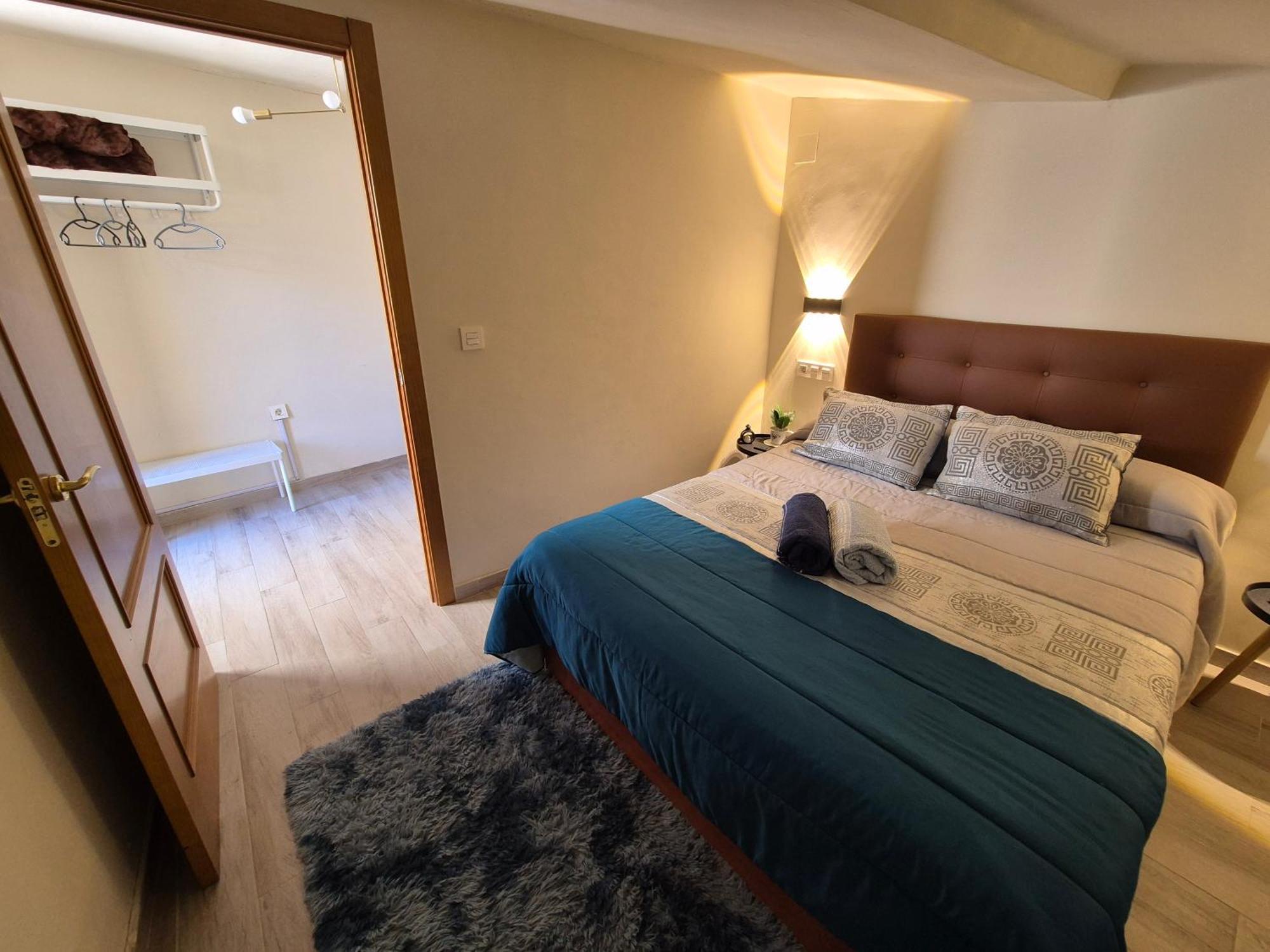 Grupo Garcia De Paredes Apartamentos Turisticos Trujillo Buitenkant foto